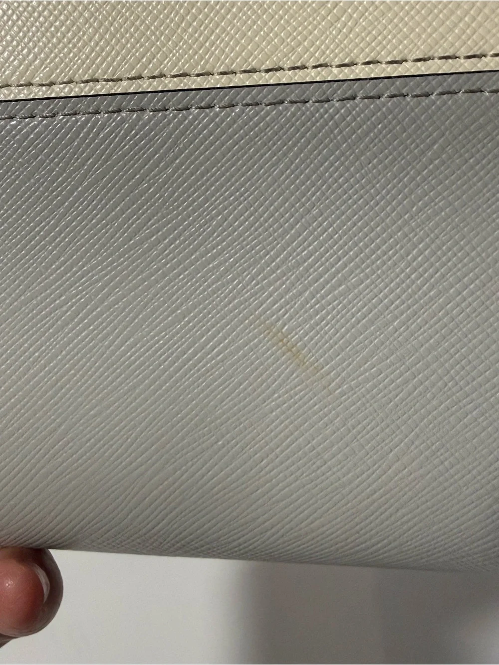 Kate Spade Two-Tone Cream & Light Gray Zip Wallet